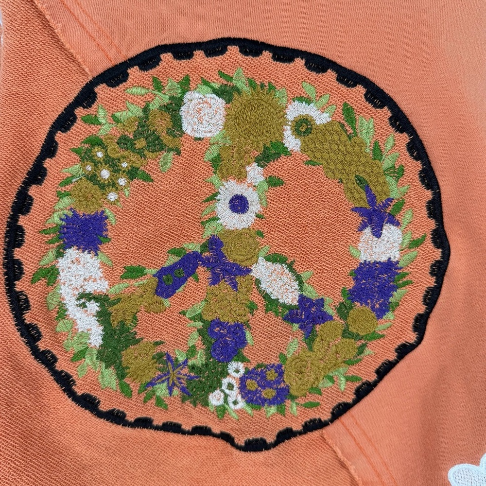 POL Boho Peace Sign Embroidered Crop Sweatshirt L Raw Hem Hippie Festival Artsy - Picture 5 of 13